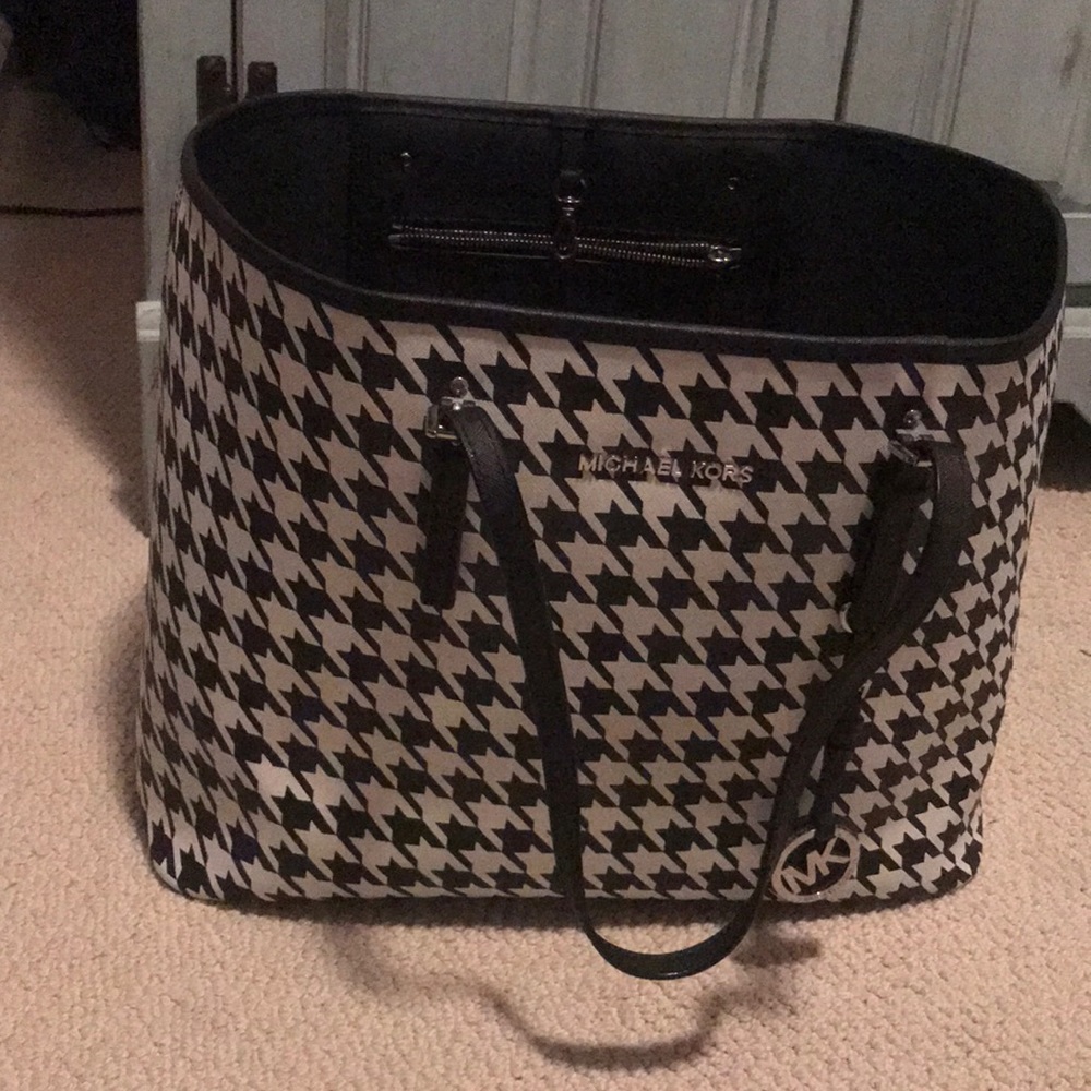Michael Kors tote